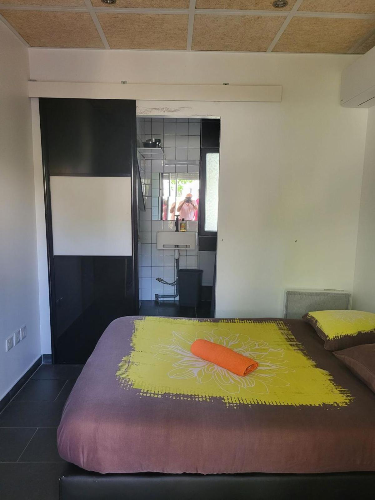 Maison Cosy - 4 Chambres Doubles ベルジュラック エクステリア 写真